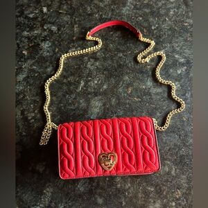 Lauren Ralph Lauren quilted turn lock tech case clutch authentic LRL Martin red